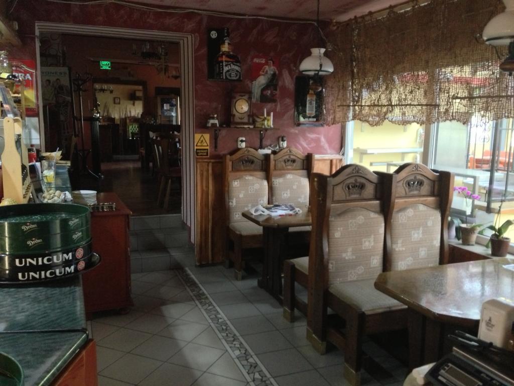 佐洛埃格塞格 Kiskakas Etterem酒店 外观 照片